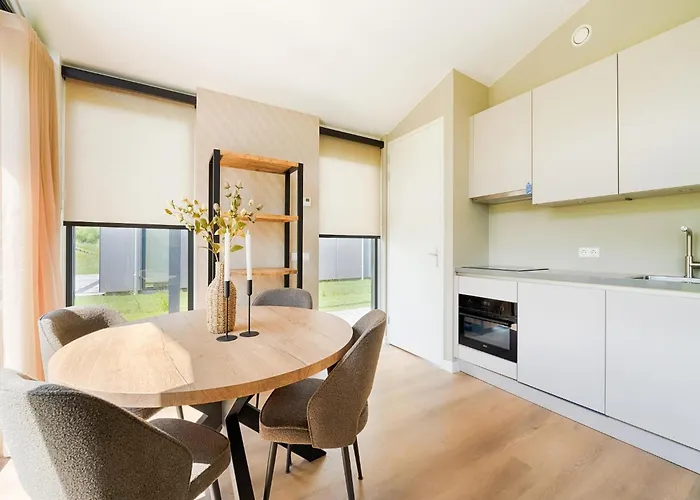 بيت للعطل In Near Kaag Lakes *