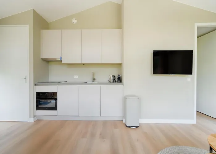 In Near Kaag Lakes بيت للعطل Oud Ade