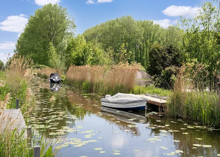 بيت للعطل In Near Kaag Lakes