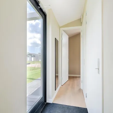 Holiday home In Near Kaag Lakes Oud Ade
